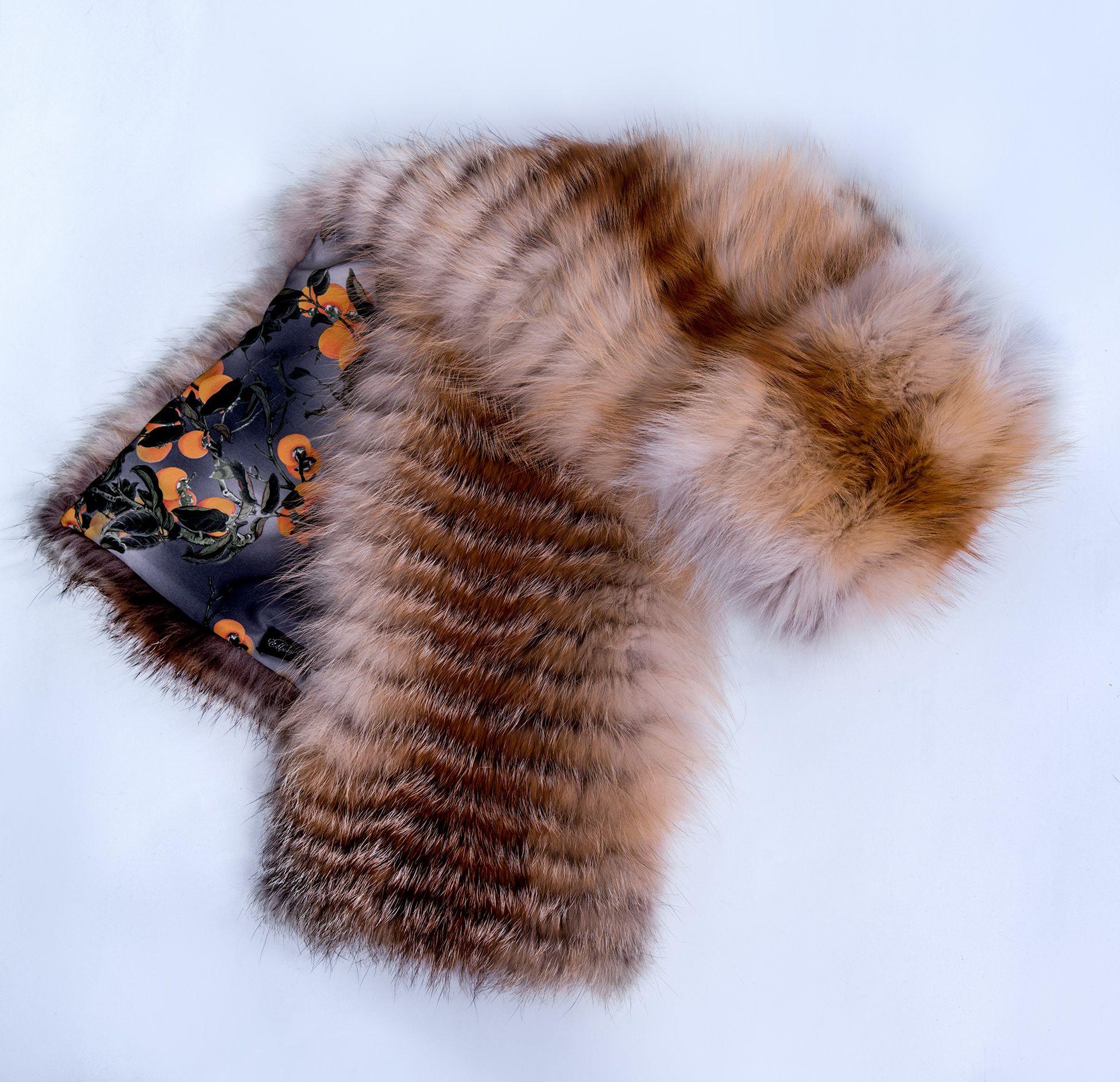 Шарф из меха лисы фото