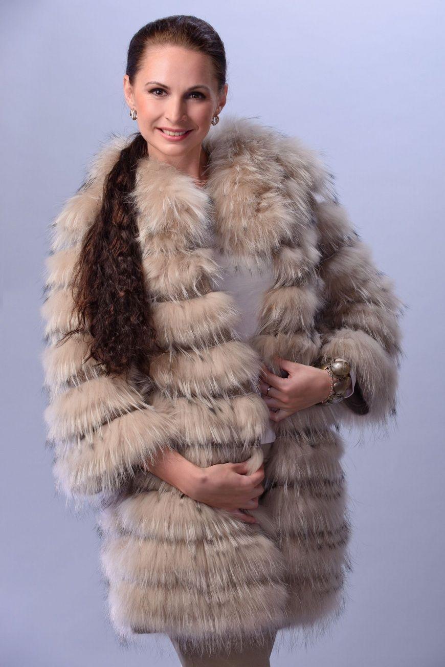 Шуба из енота фото