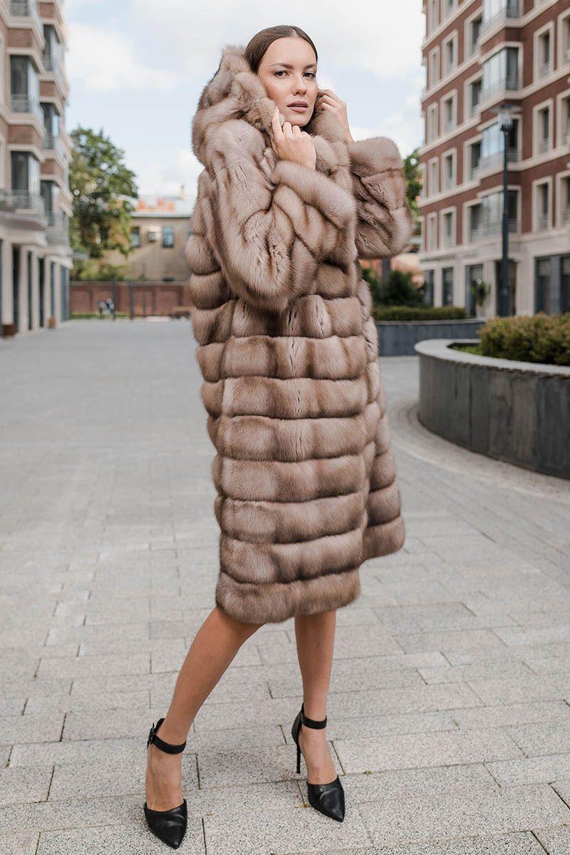 Шуба из баргузинского соболя с капюшоном фото