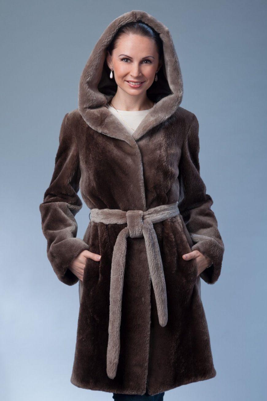 Шуба из бобра с капюшоном фото