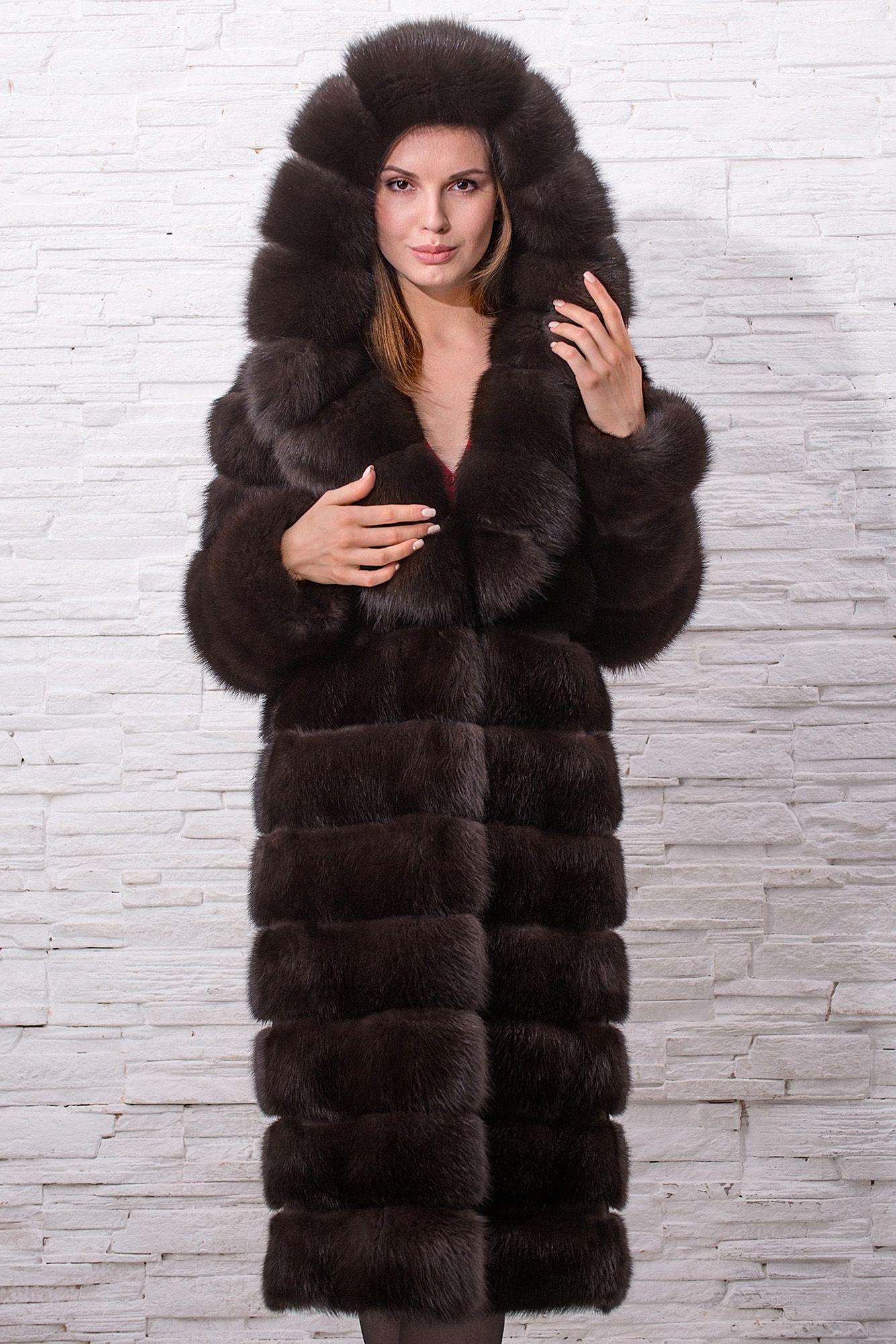 Пальто женское из меха куницы с капюшоном фото