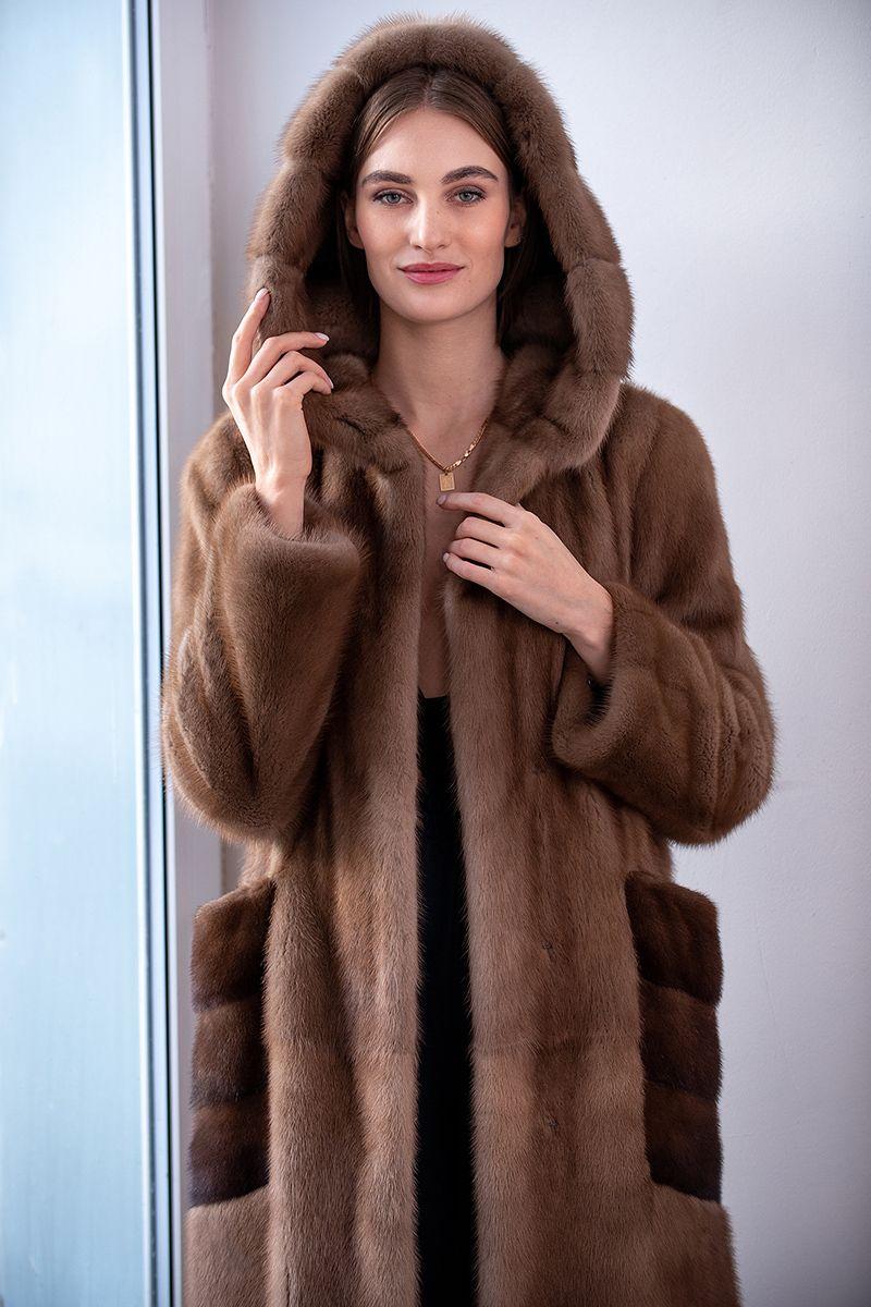 Норковая шуба с капюшоном фото