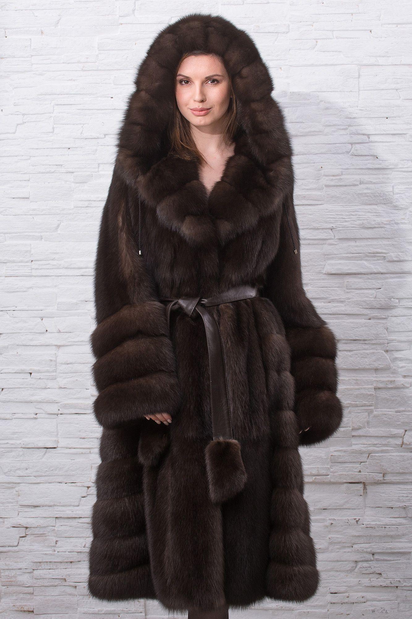 Шуба из баргузинского соболя с капюшоном фото