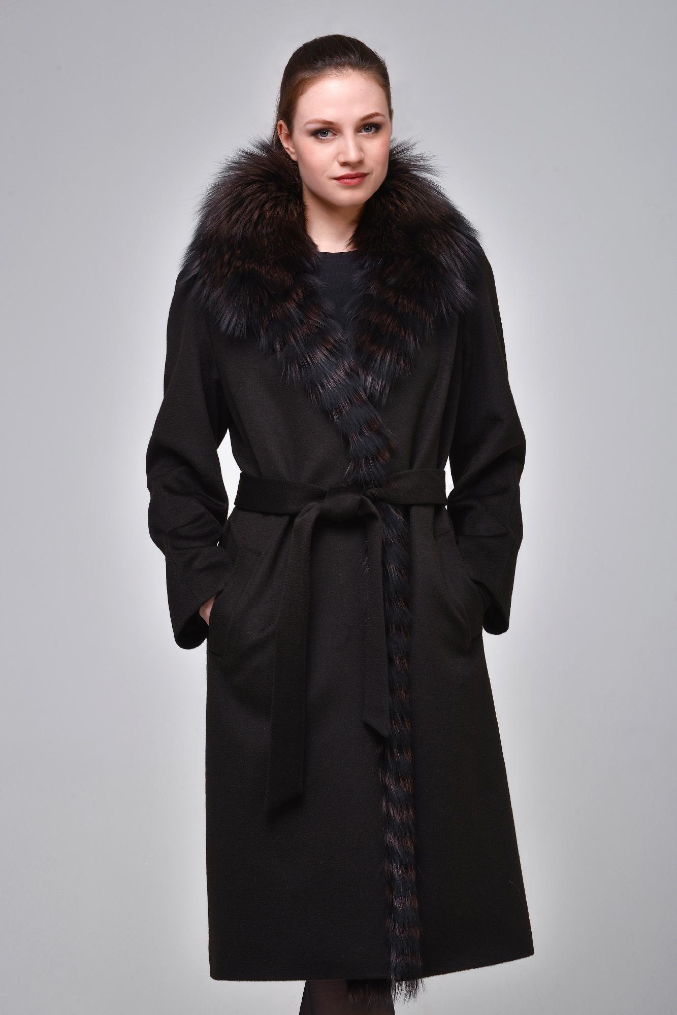 Пальто из кашемира с отделкой из лисы фото