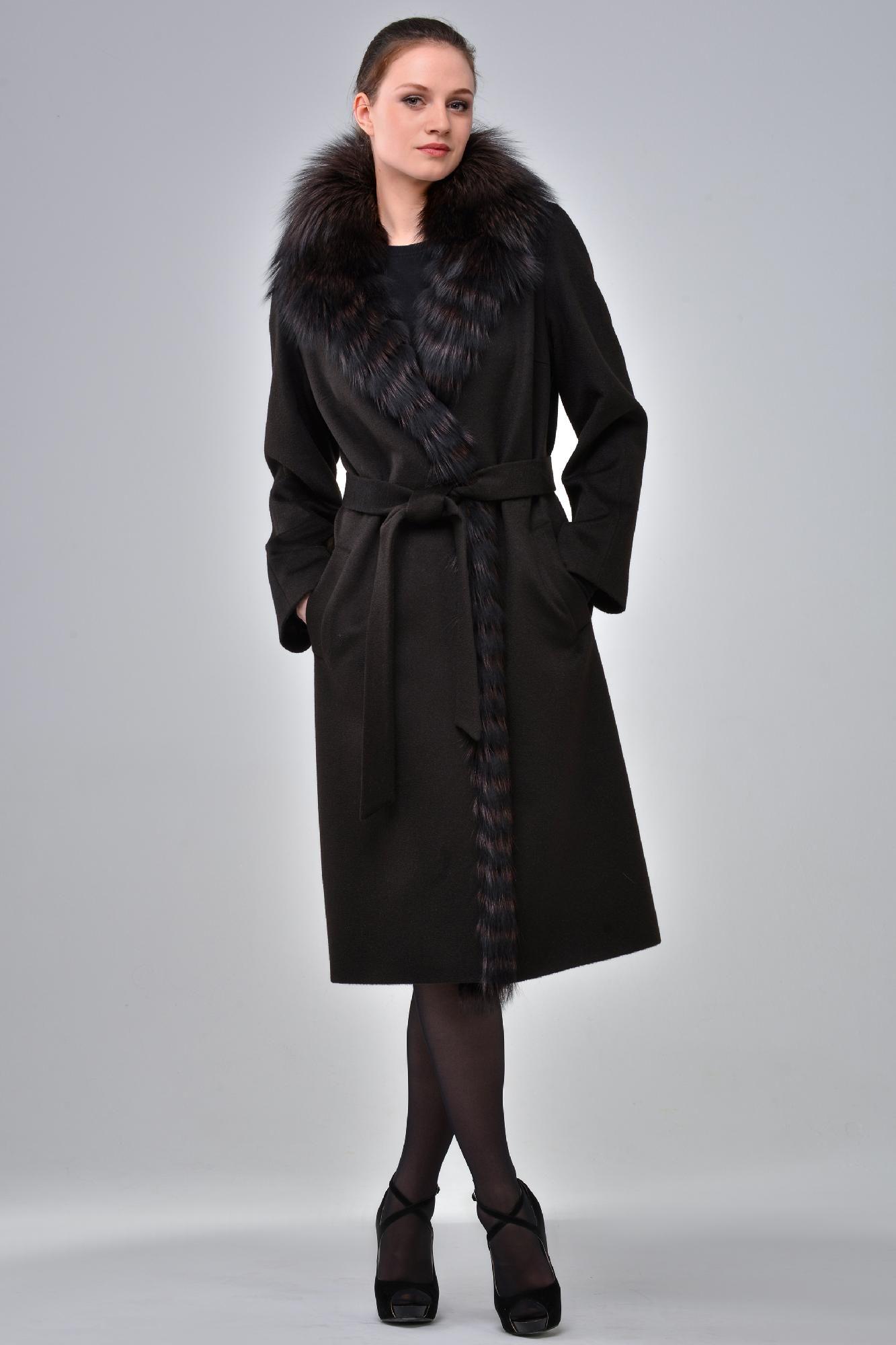 Пальто из кашемира с отделкой из лисы фото