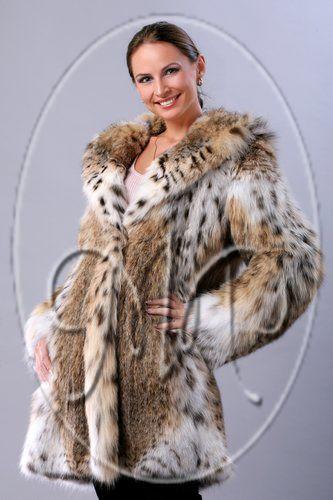 Пальто из рыси фото