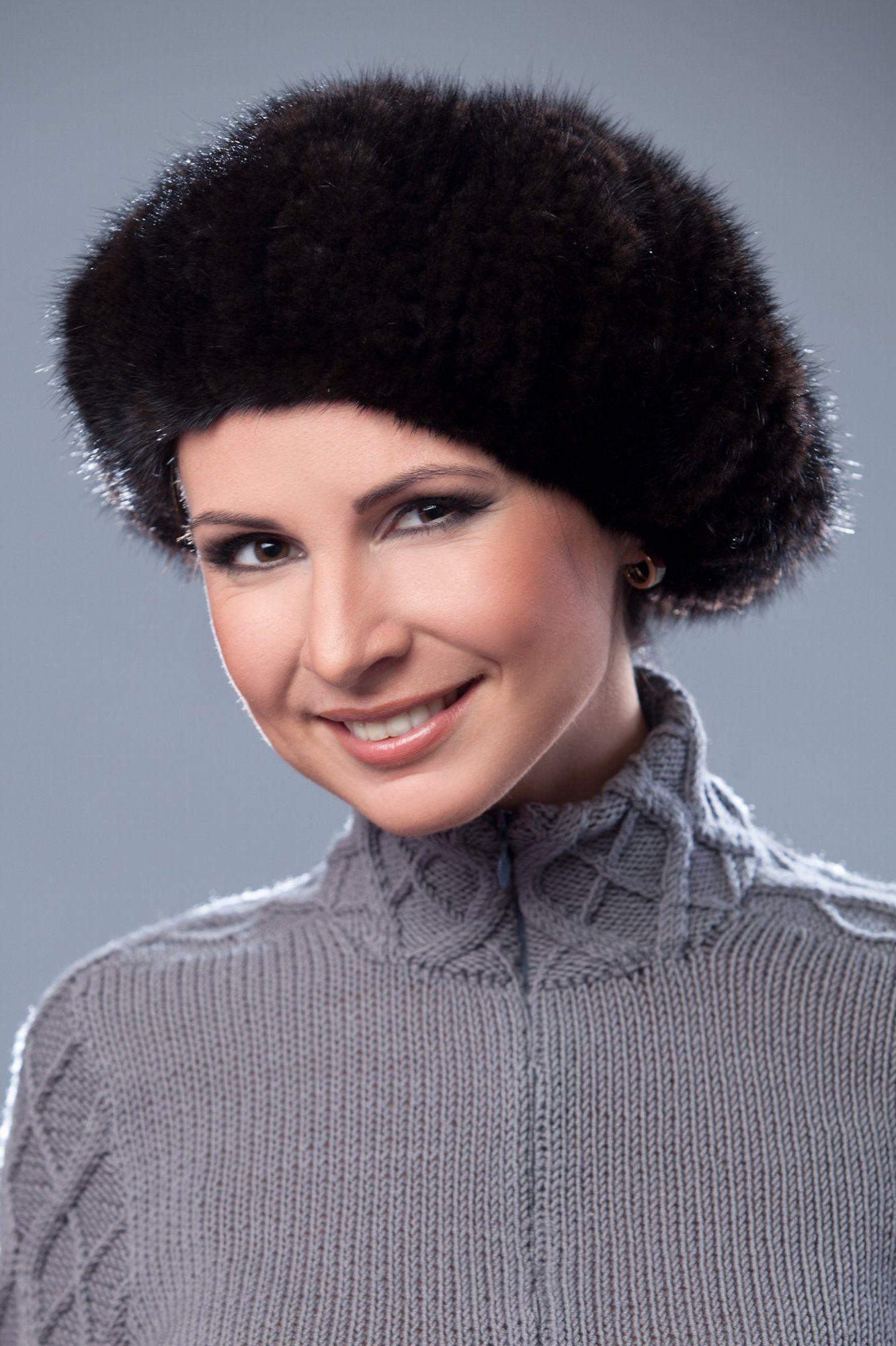 Головной убор вязаный из норки фото