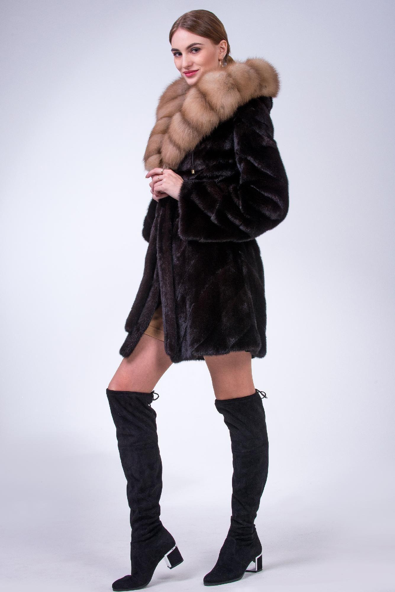 Норковая шуба с капюшоном из куницы фото