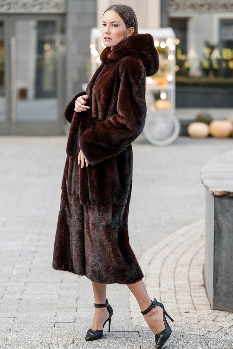 Норковая шуба с капюшоном фото