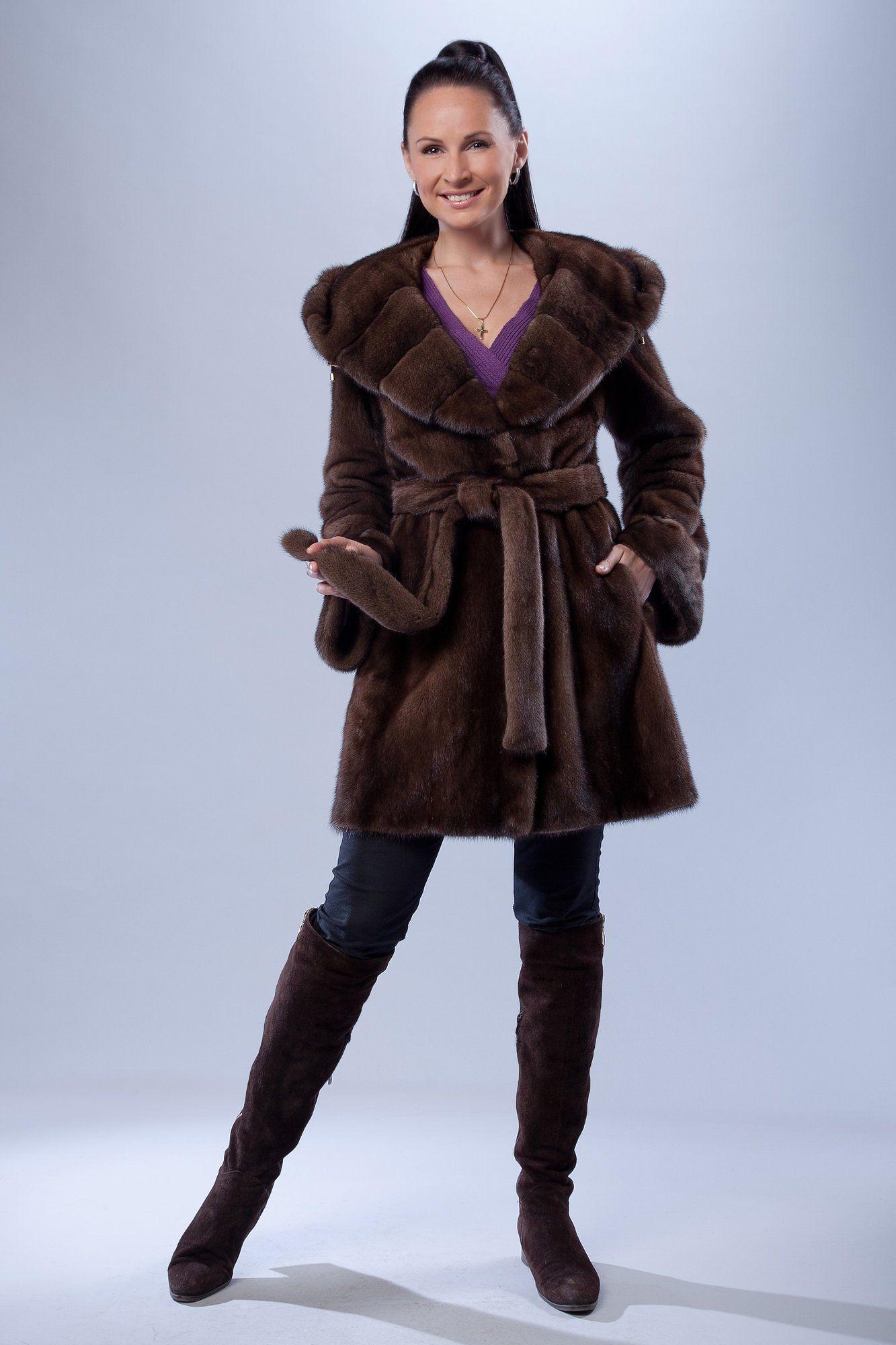 Норковая шуба с капюшоном фото