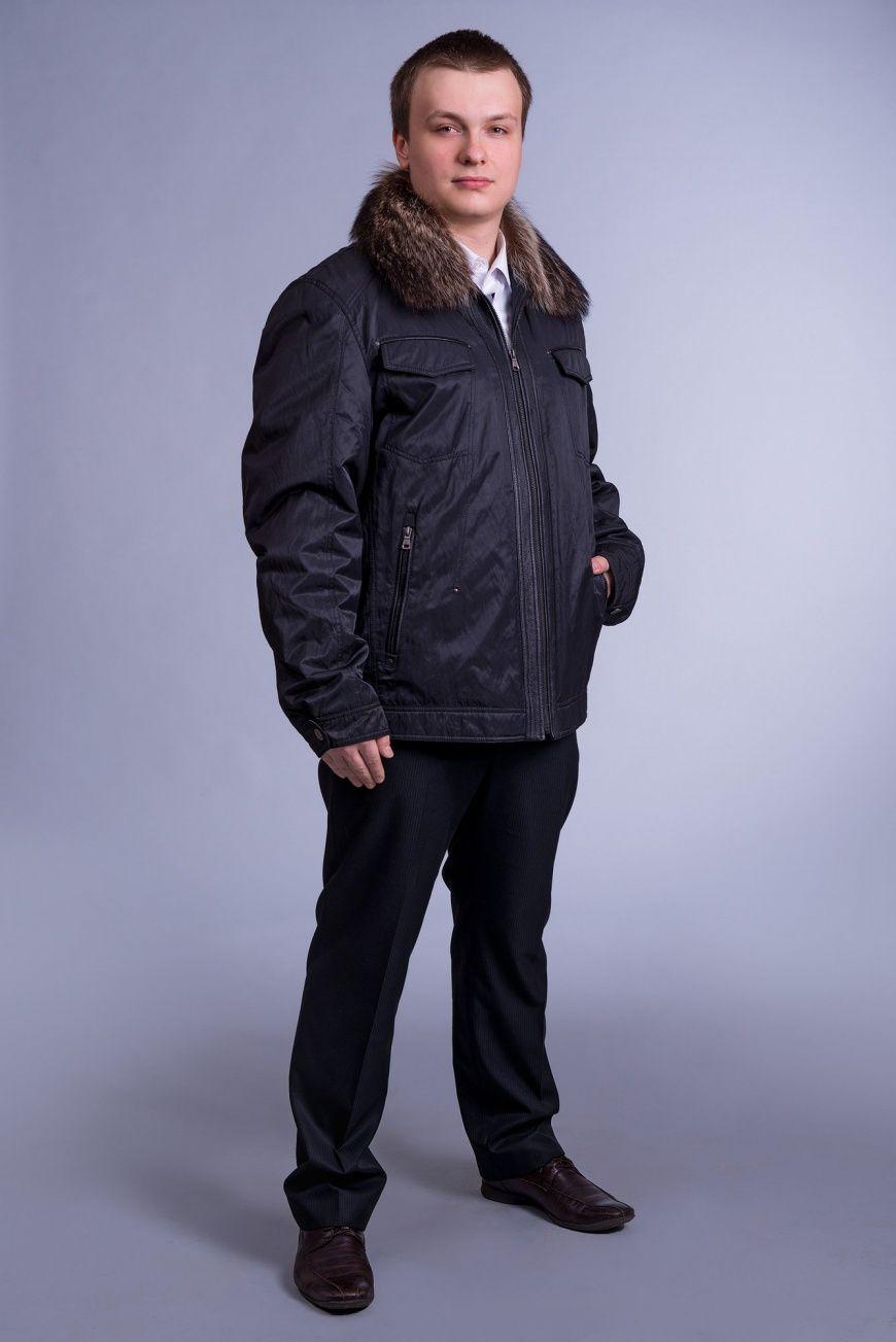 Пуховик с енотом. фото