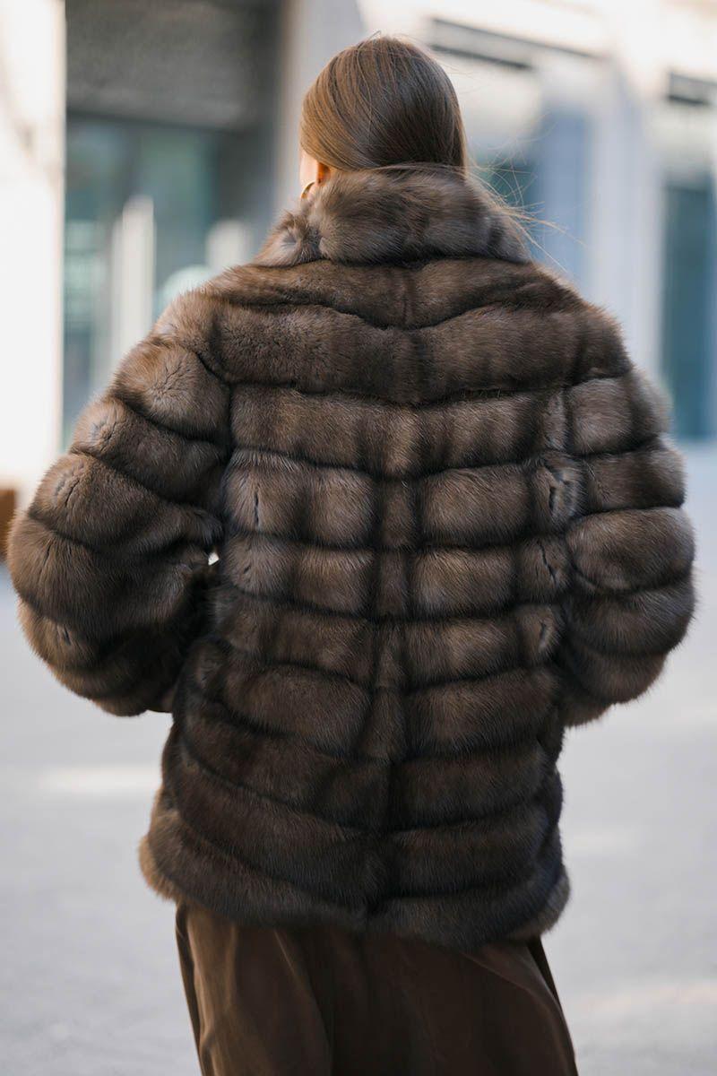 Шуба из меха баргузинского соболя фото