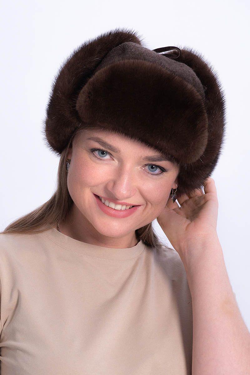 Ушанка с отделкой из меха норки фото