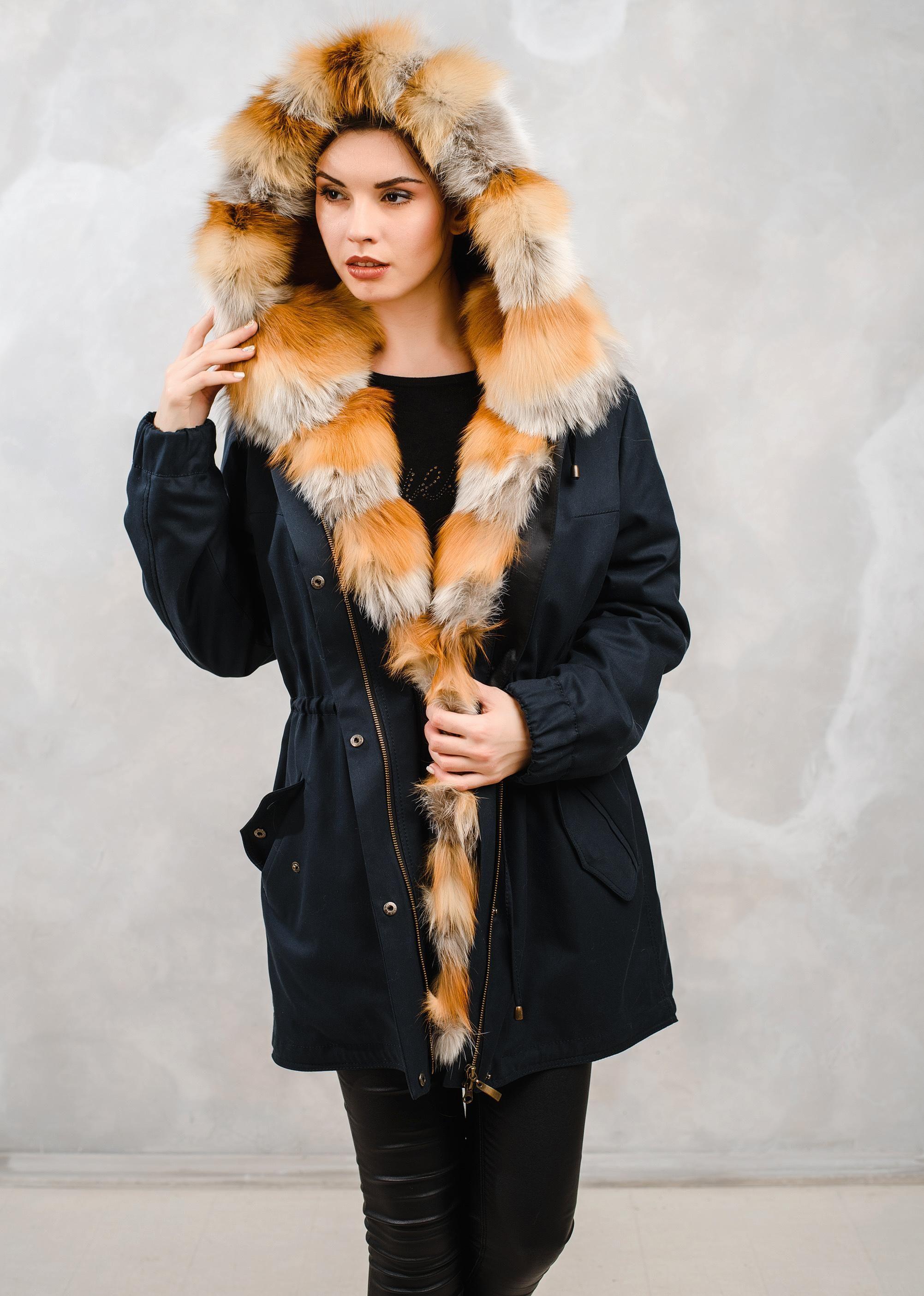 Парка из лисы фото