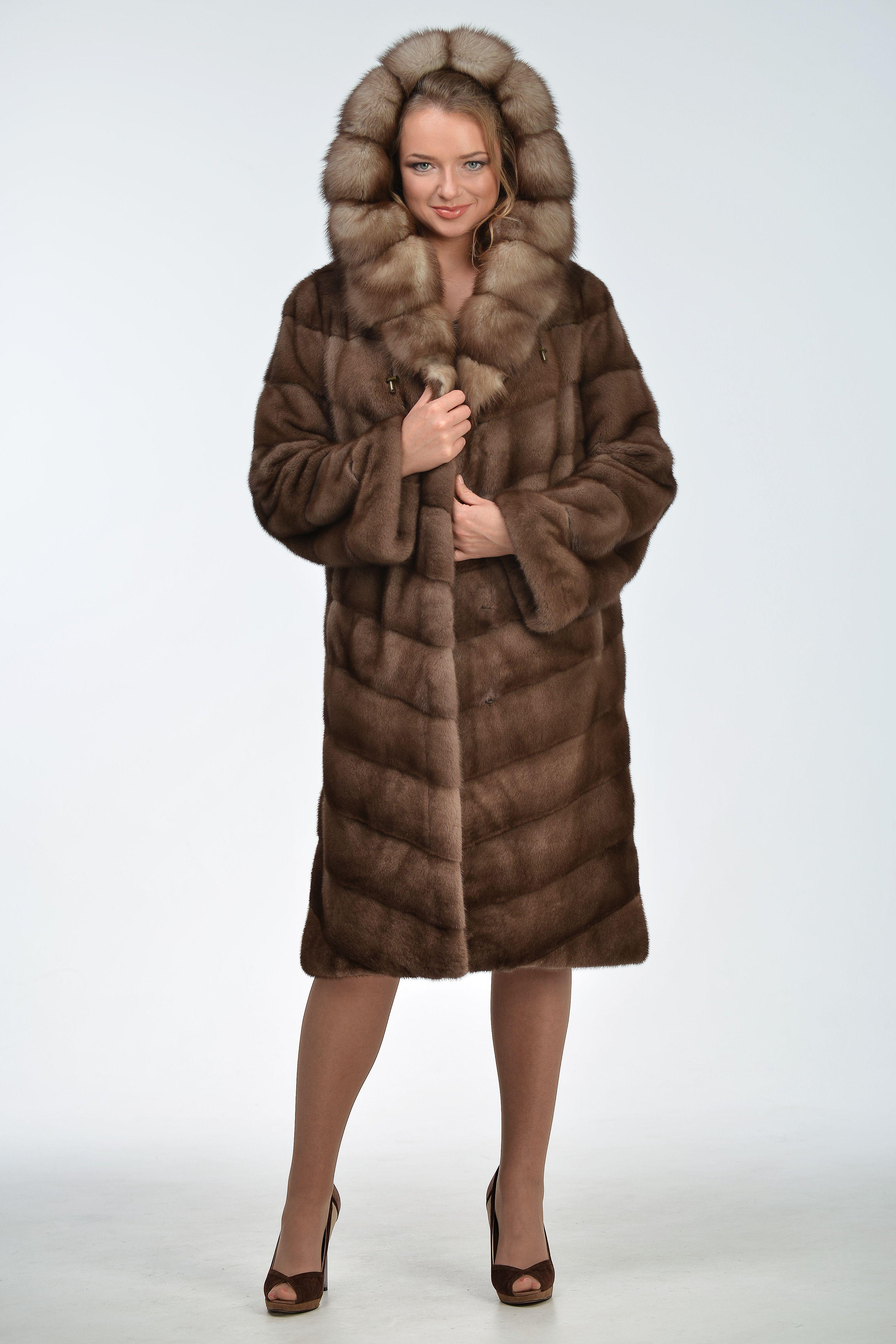 Шуба из меха норки с куницей фото