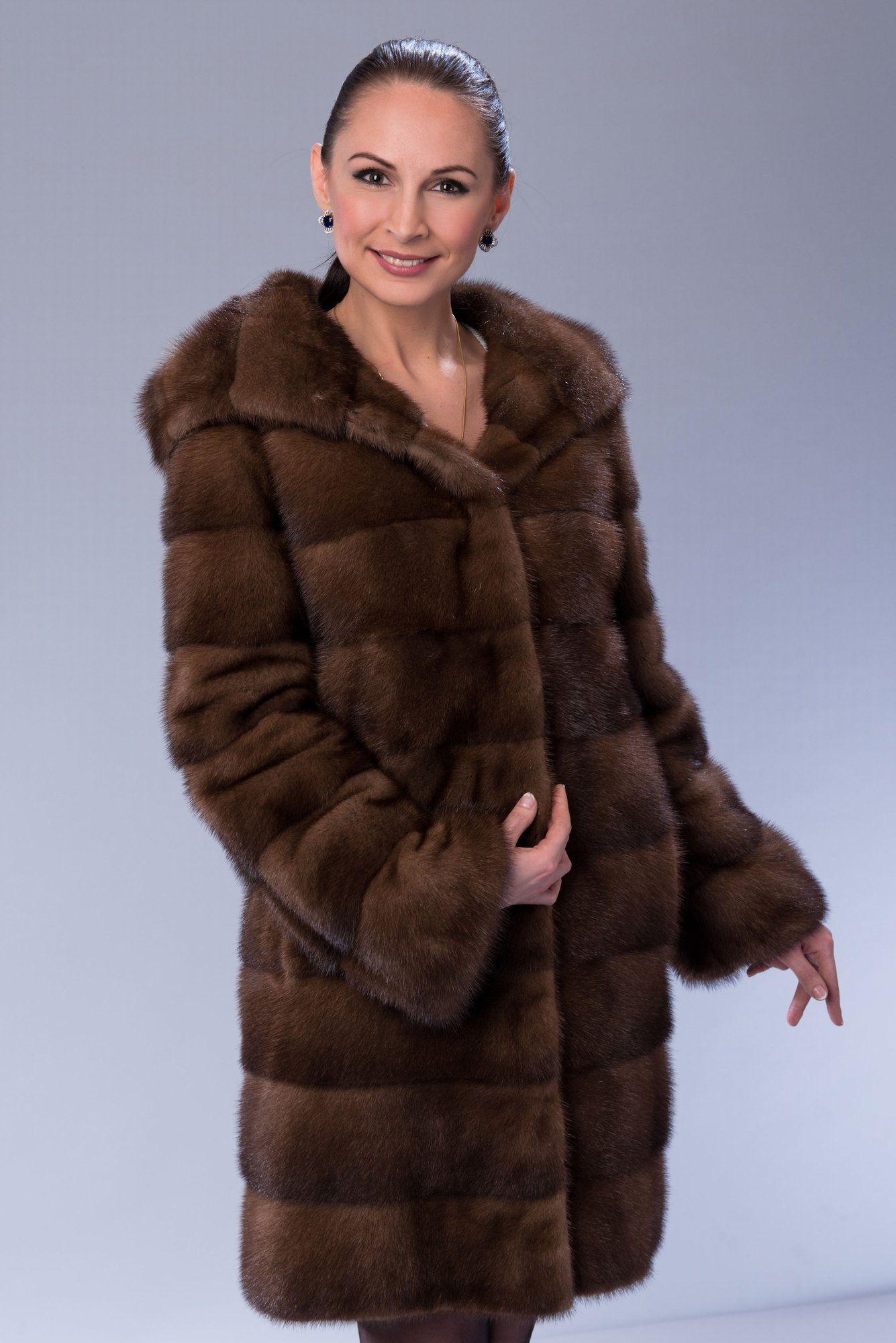 Норковая шуба с капюшоном фото