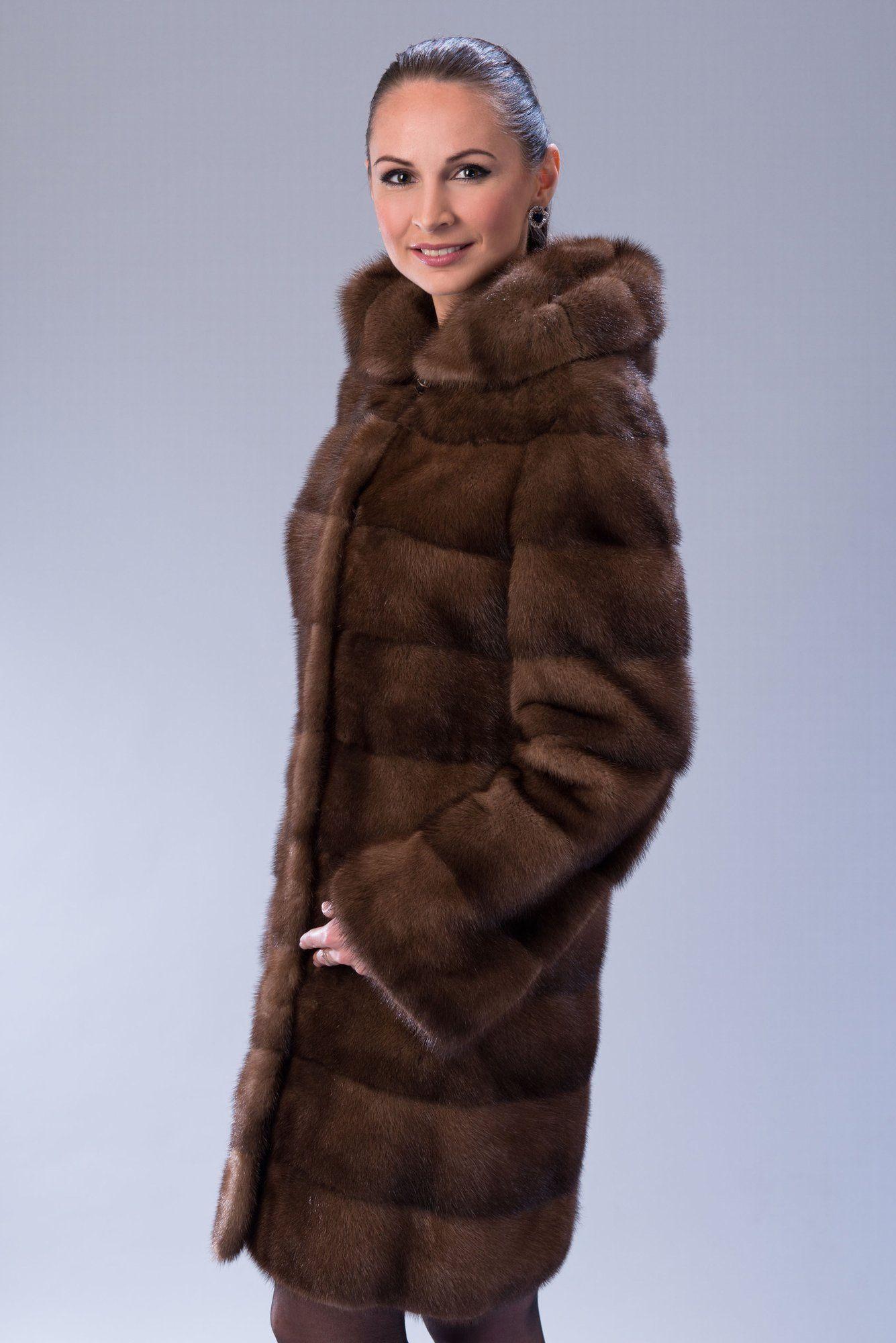 Норковая шуба с капюшоном фото