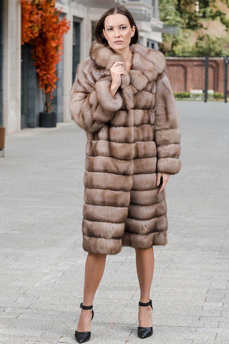 Шуба из баргузинского соболя с капюшоном фото