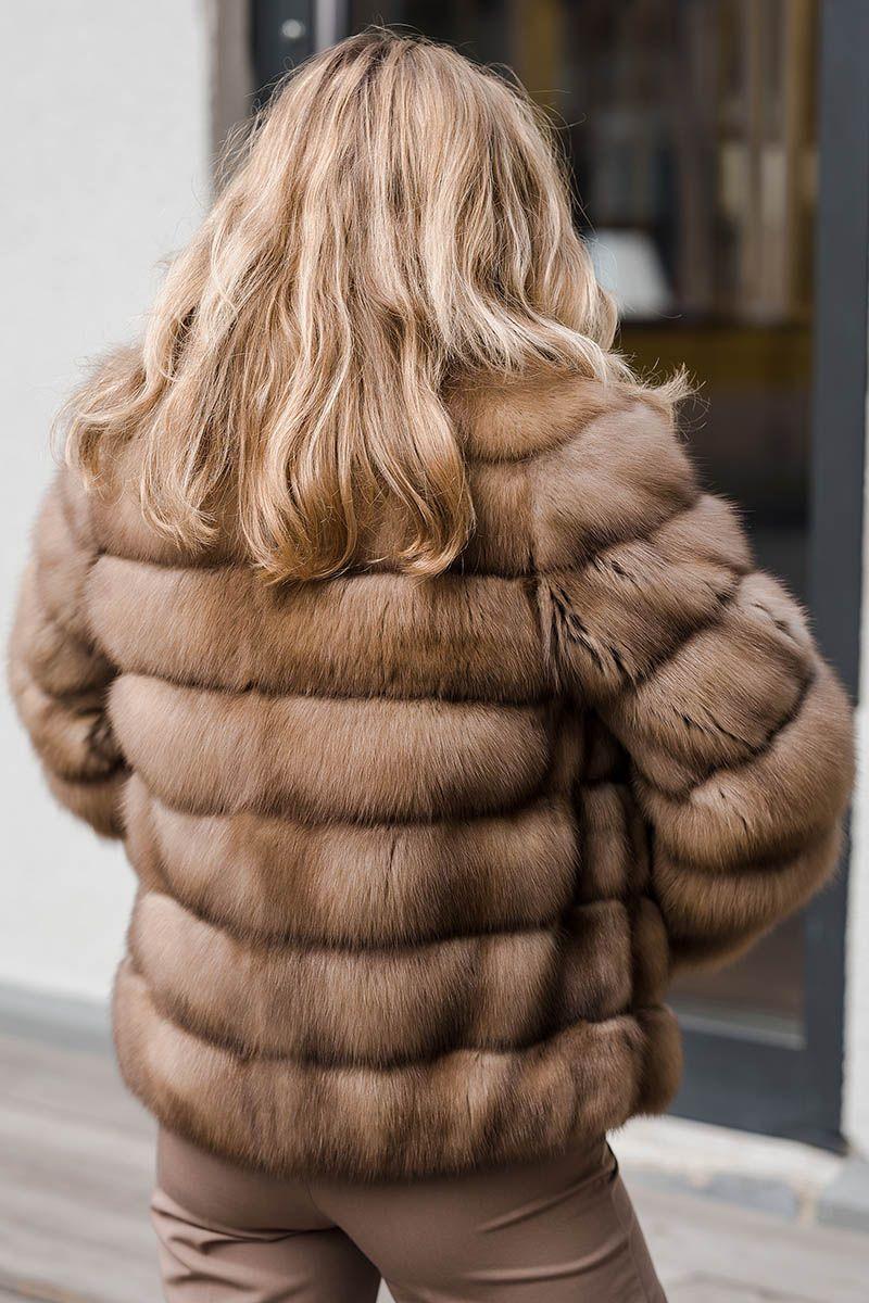 Куртка из меха куницы с воротником фото