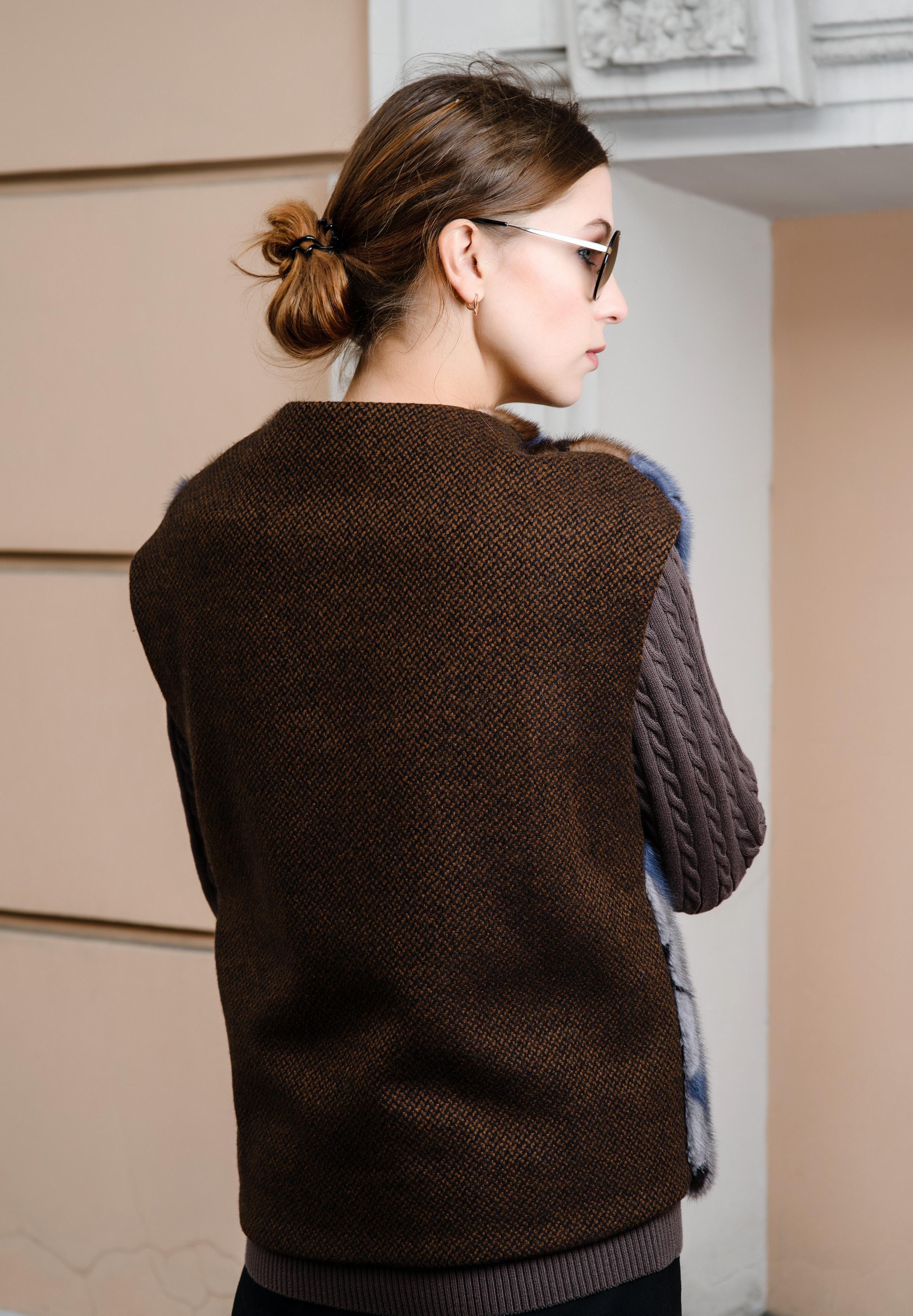 Жилет из меха норки фото