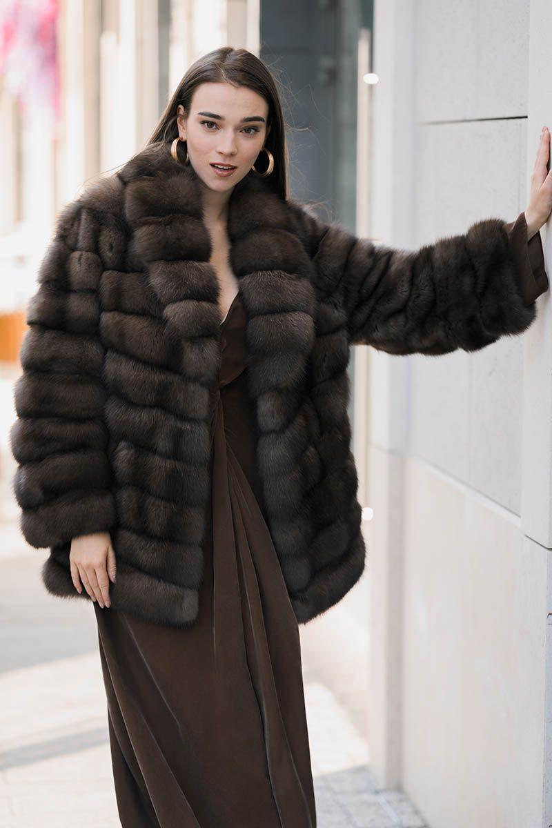 Шуба из меха баргузинского соболя фото