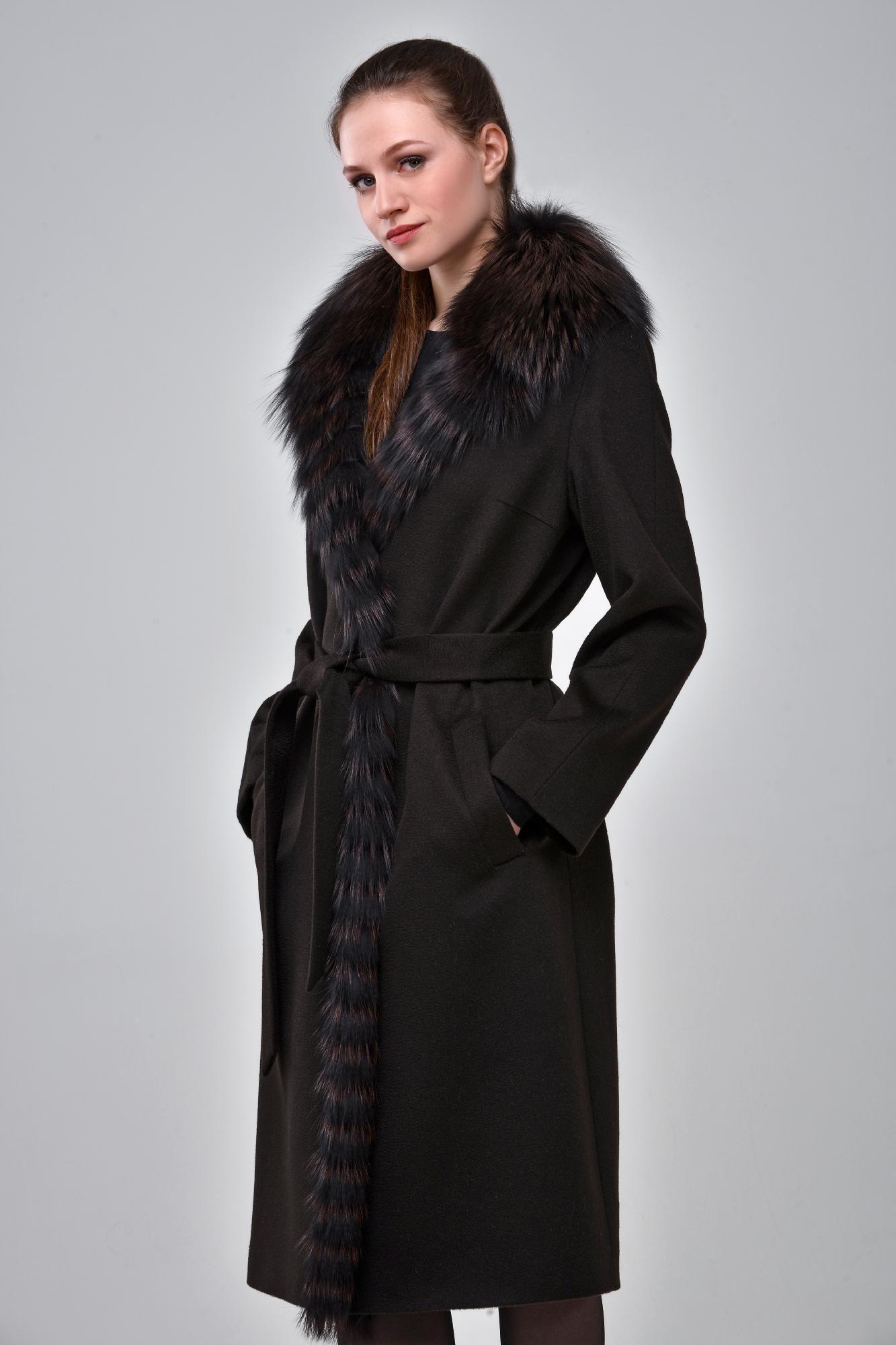 Пальто из кашемира с отделкой из лисы фото