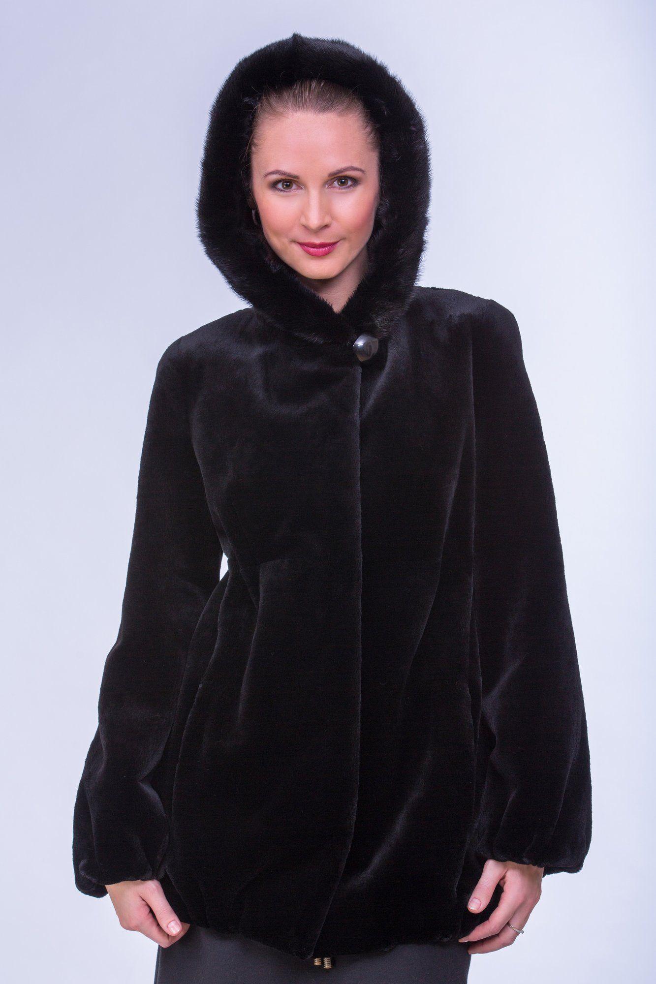 Шуба из бобра с капюшоном фото