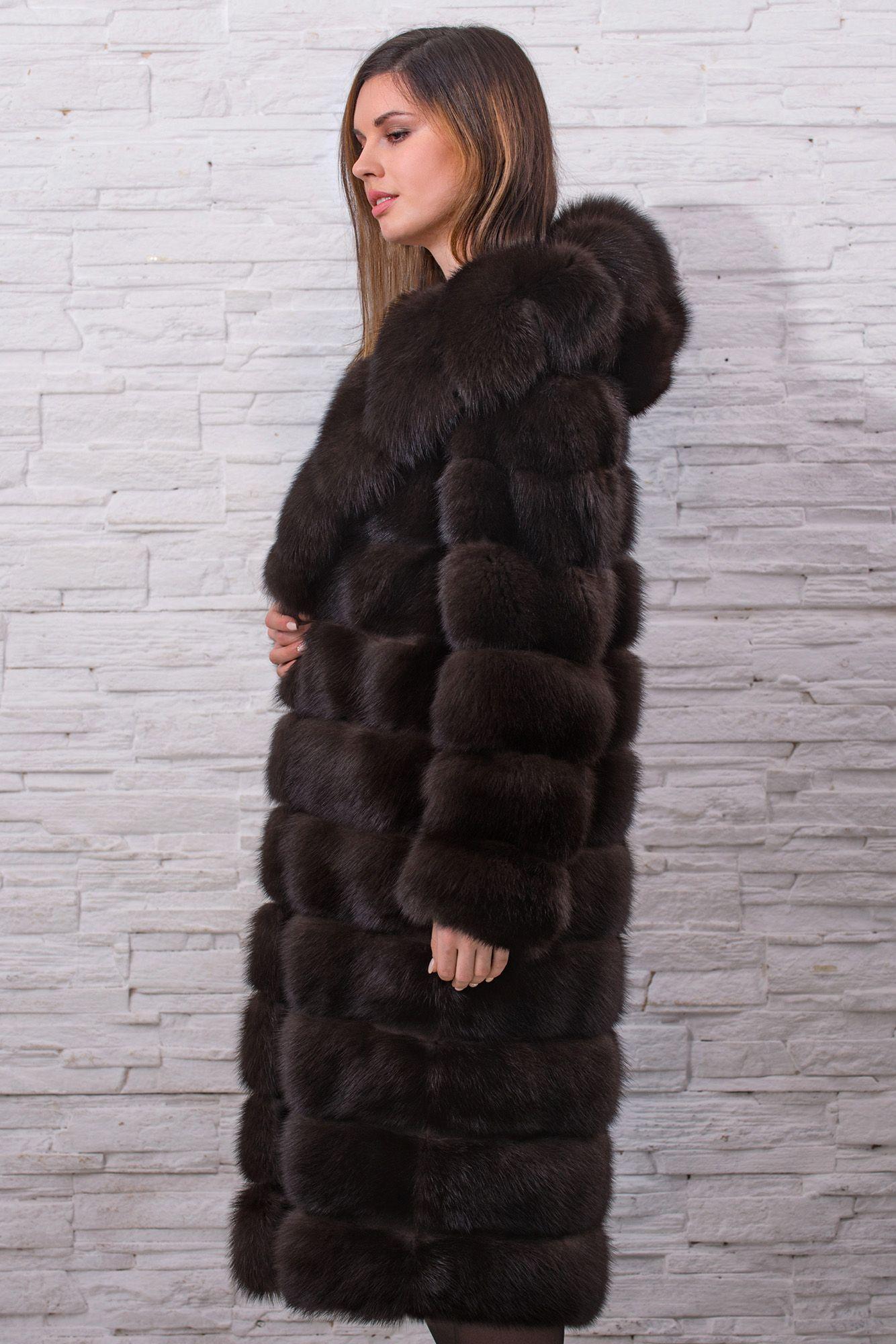 Пальто женское из меха куницы с капюшоном фото