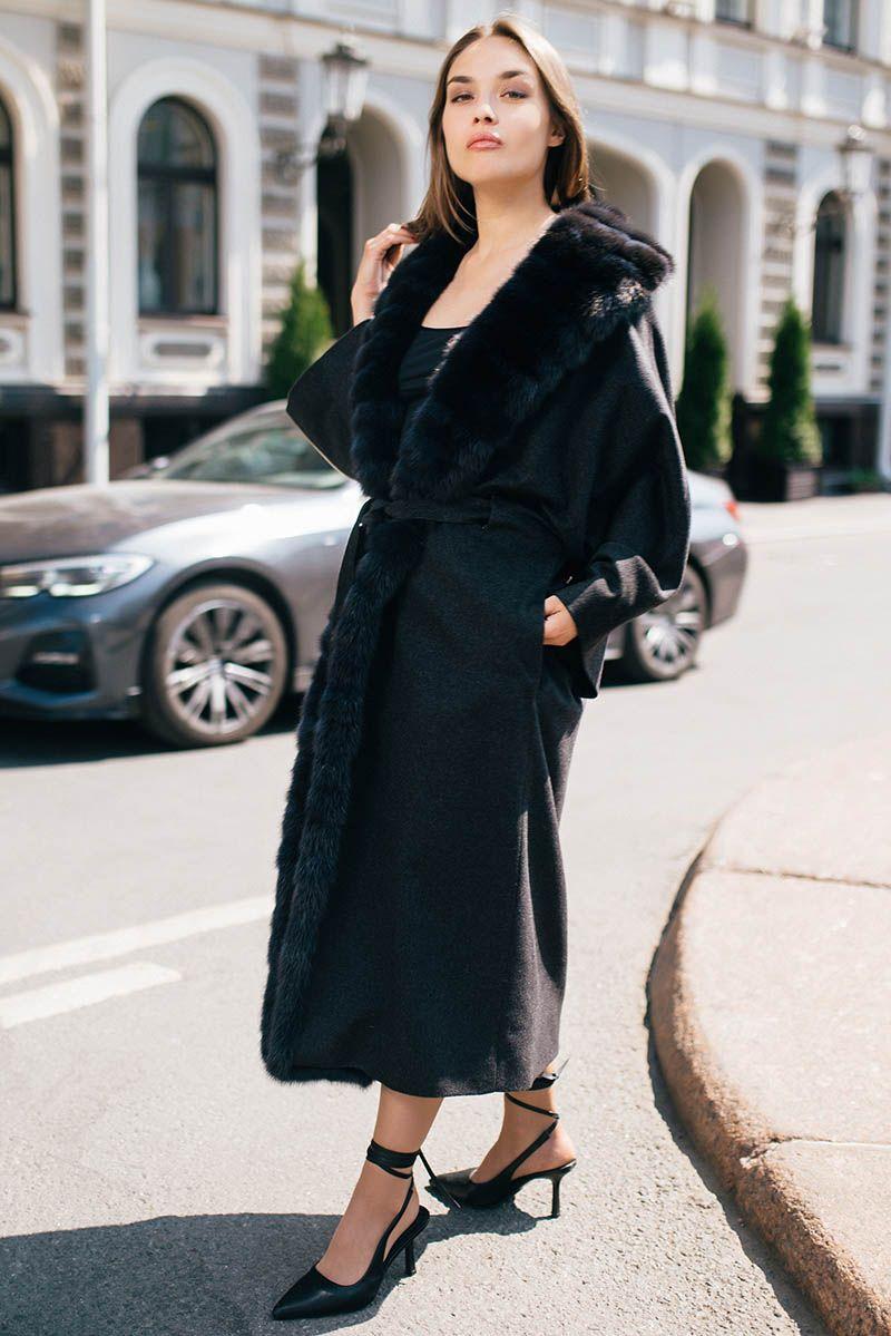 Пальто из кашемира с соболем фото